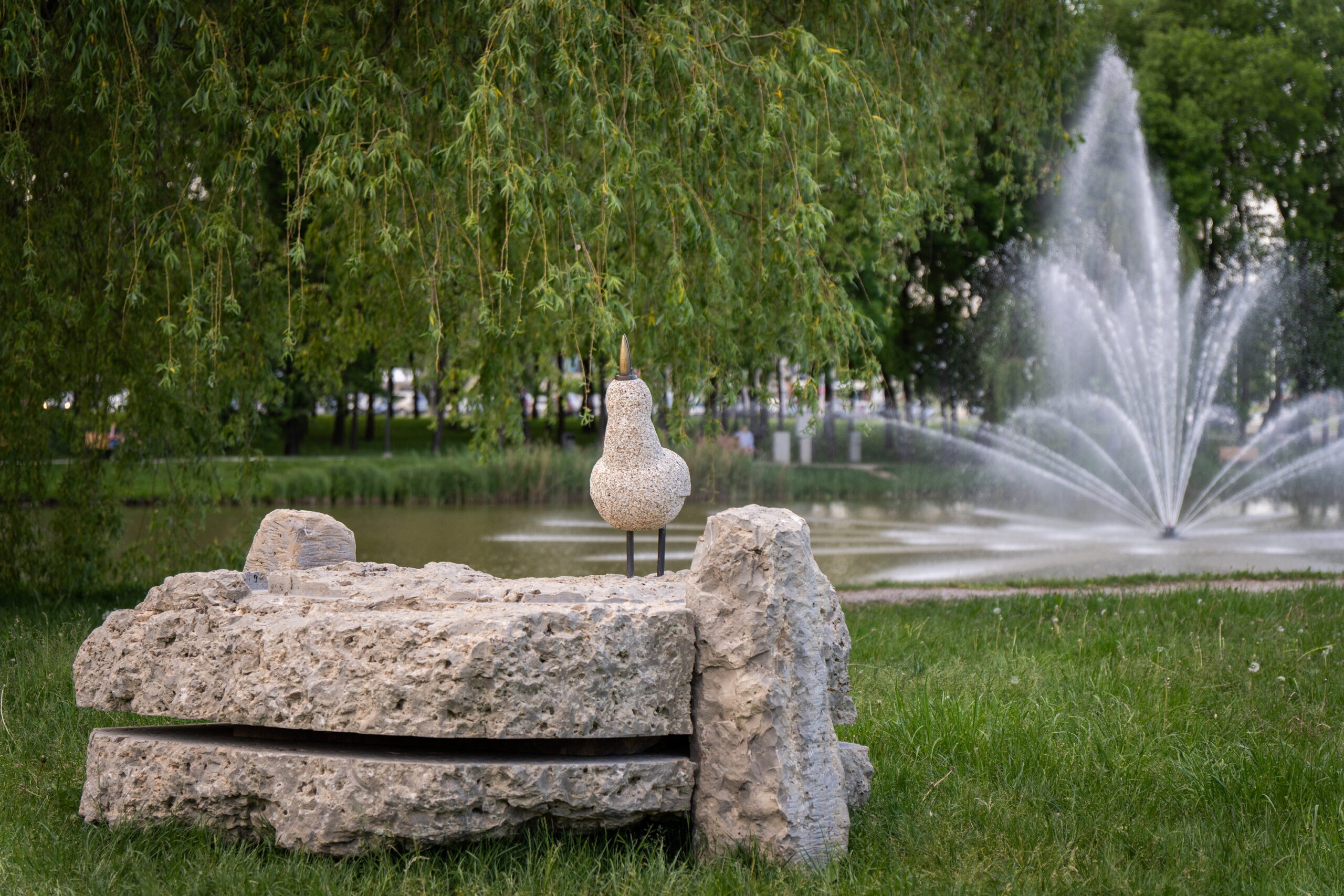 Kauno miesto savivaldybė Garsaus skulptoriaus kolekcija papuošė Kauno Kalniečių parką