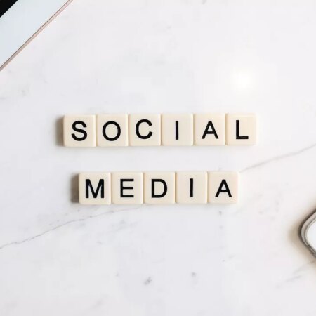 Ką socialinėje žiniasklaidoje reiškia „MK“?
