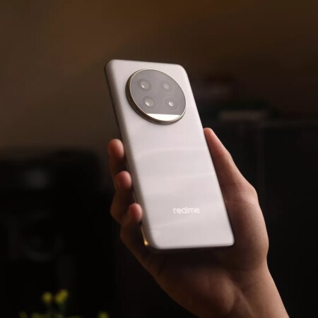 „Realme 13 Pro+“ apžvalga: viskas kamerose