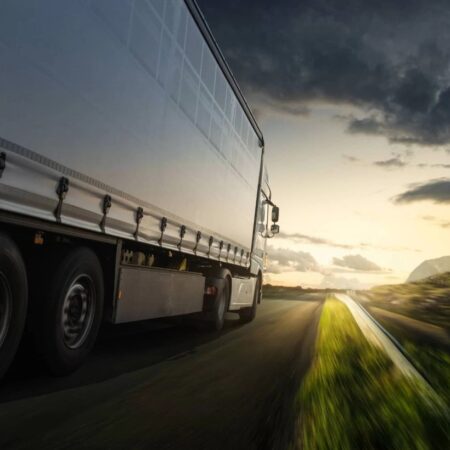 Sunkvežimių remontas Vokietijoje: Spręskite transporto problemos su CARGOTEK!