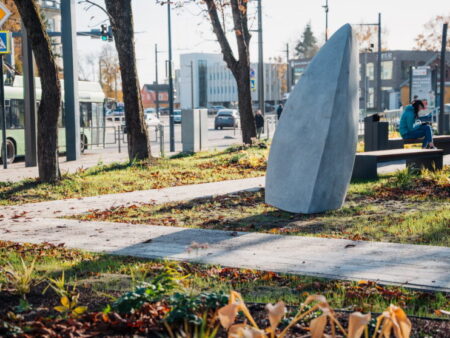 Kauno miesto savivaldybė Dar viena erdvė poilsiui ir menui – sutvarkytas skveras Šančiuose